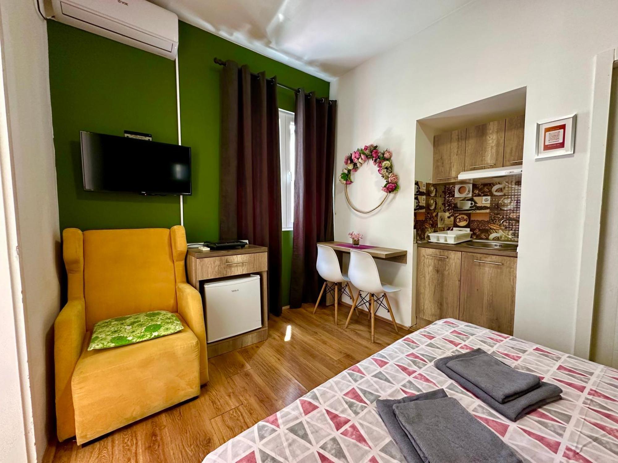 S&N Apartments Ni מראה חיצוני תמונה